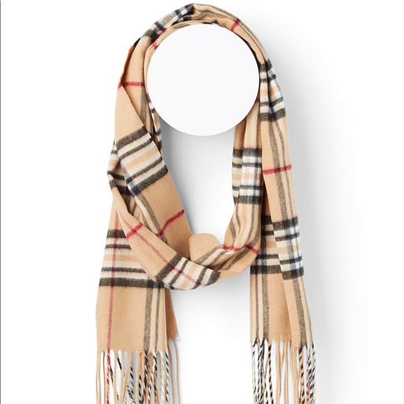 Simons Plaid Scarf - Picture 1 of 3